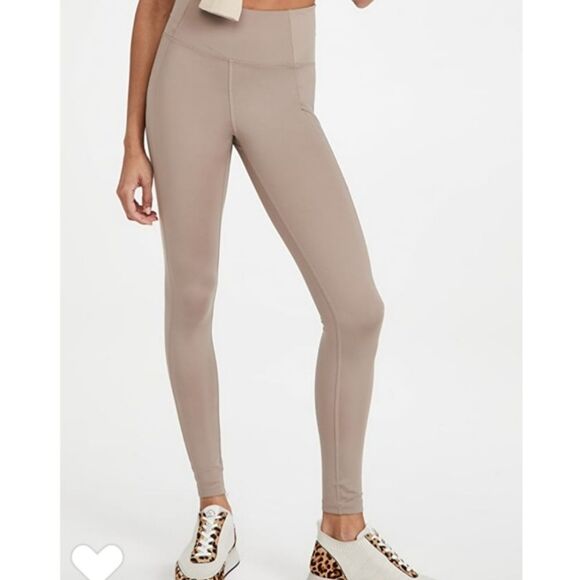 NWT Girlfriend Collective Hi Rise Compression Leggings - Picture 1 of 11